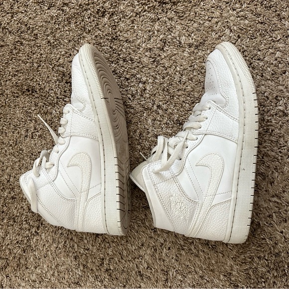 Nike Shoes - White Nike Dunks